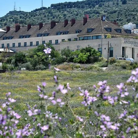 Hills Ξενοδοχείο 4*