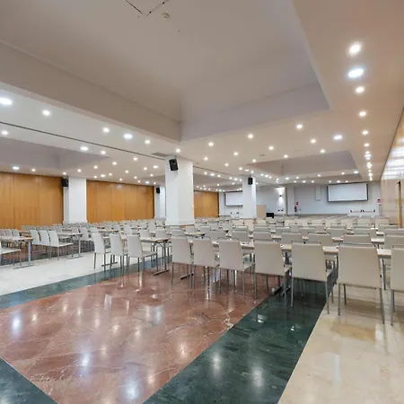 Hotel Hills 4*