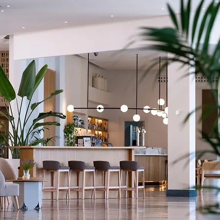 Ξενοδοχείο Hills