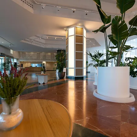 Ξενοδοχείο Hills Αντεκέρα